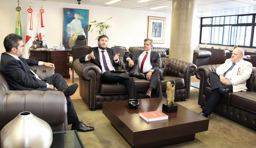 O presidente Cláudio Terrão e os procuradores Raphael Dutra, Luís Olavo e Flávio Marques